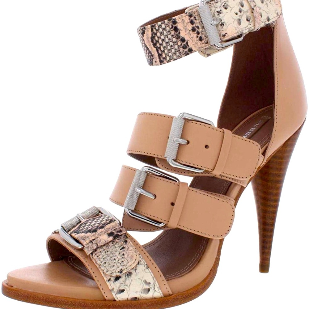 BCBGMAXAZRIA Women's Gloria Buckle Sandal Heeled
